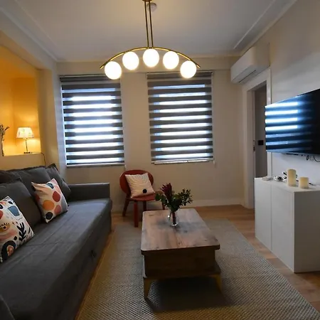 Stunning 2br 3ac Near Metro - Ym 3