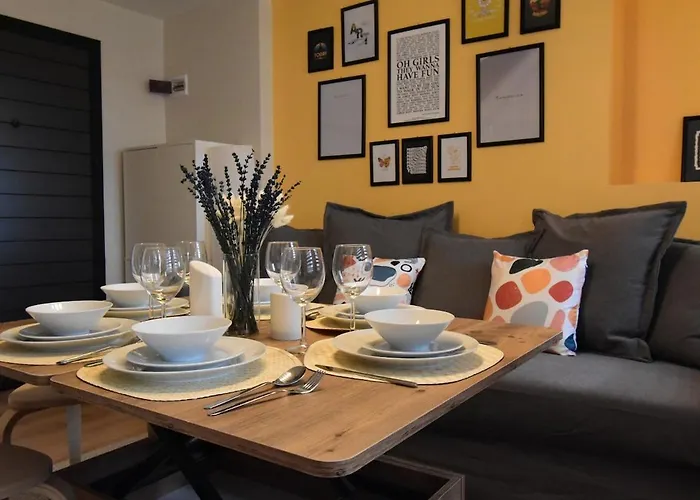 Stunning 2br 3ac Near Metro - Ym 3 * Istambul