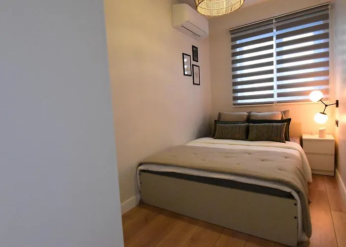 Stunning 2br 3ac Near Metro - Ym 3