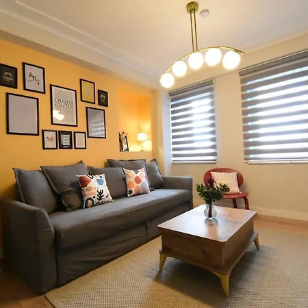 Stunning 2br 3ac Near Metro - Ym 3 * イスタンブール